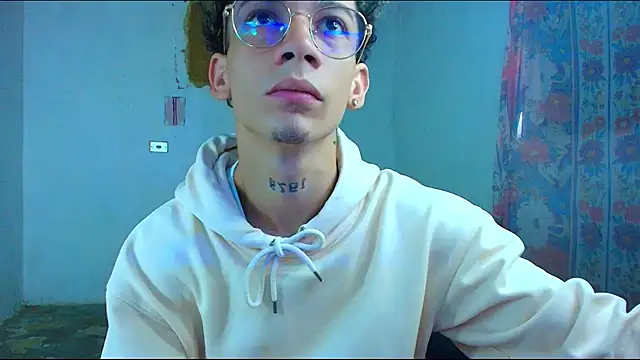 Snapshot of mateodeamjo chatting on February 9, 2026, 2:48 pm mateodeamjo online show from February 9, 2026, 2:48 pm