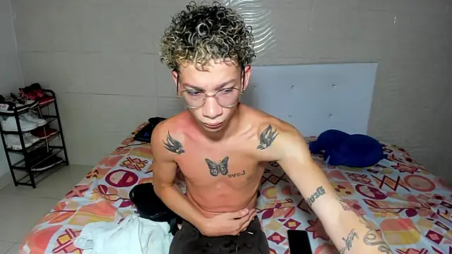 Snapshot of mateodeamjo chatting on November 8, 2025, 9:24 am mateodeamjo online show from November 8, 2025, 9:24 am