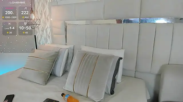 Snapshot of 1m_dalhia chatting on February 9, 2026, 8:18 pm 1m dalhia online show from February 9, 2026, 8:18 pm