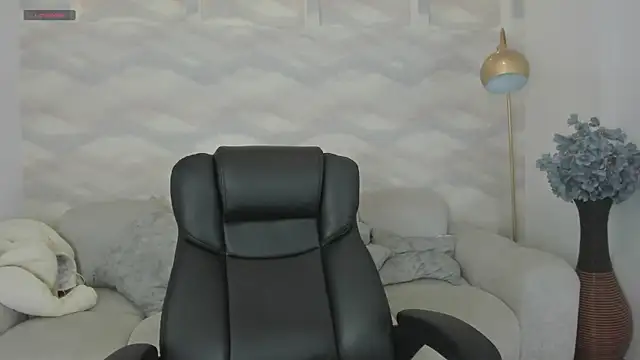 1m dalhia online show from November 29, 2025, 9:04 pm