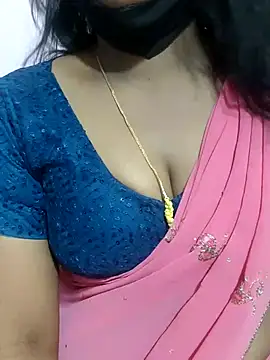 louise92 online show from February 24, 2025, 7:33 am