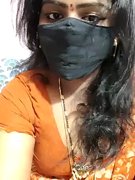 louise92 online show from January 3, 2025, 7:06 am