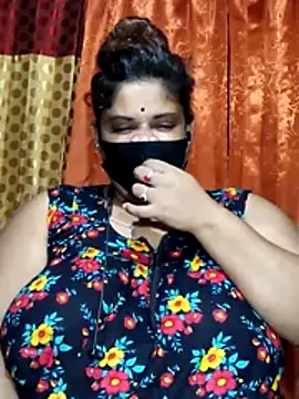 Snapshot of Dusto_Meye chatting on October 28, 2025, 5:23 pm Dusto Meye online show from October 28, 2025, 5:23 pm