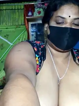 Snapshot of Dusto_Meye chatting on March 6, 2026, 5:41 pm Dusto Meye online show from March 6, 2026, 5:41 pm