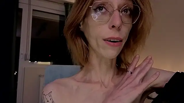 Snapshot of amber_quell_here chatting on January 8, 2026, 5:19 pm amber quell here online show from January 8, 2026, 5:19 pm