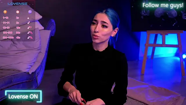 AriaVoss online show from October 8, 2025, 9:04 pm