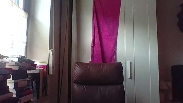 Snapshot of _squirty_cum_lady_ chatting on June 1, 2026, 11:54 am squirty cum lady online show from June 1, 2026, 11:54 am