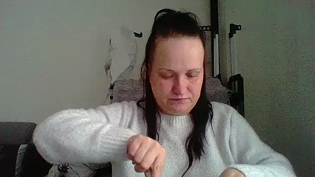  squirty cum lady  online show from November 5, 2025, 9:45 am