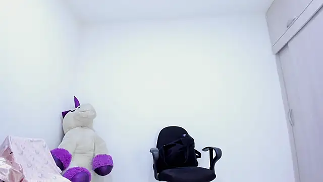 Amelia Debora Antonella online show from March 26, 2026, 2:48 pm