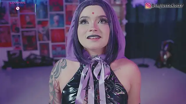 Snapshot of sensualkattt chatting on October 31, 2025, 1:52 pm sensualkattt online show from October 31, 2025, 1:52 pm