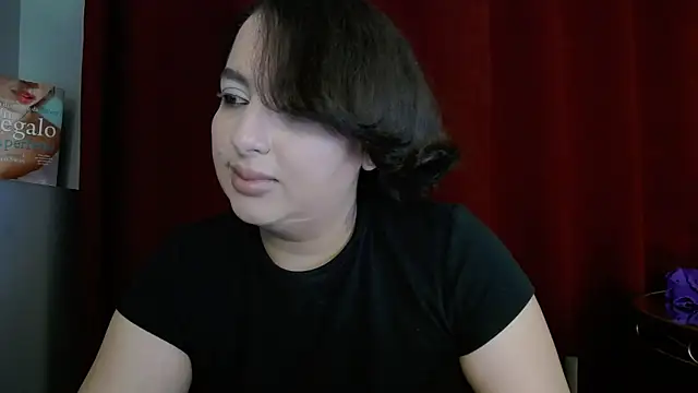 Snapshot of BustyAllyy chatting on November 30, 2025, 6:30 pm BustyAllyy online show from November 30, 2025, 6:30 pm