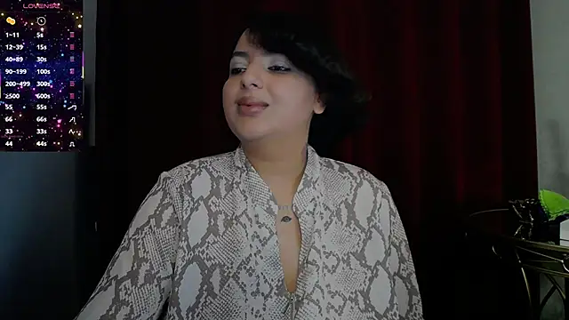 Snapshot of BustyAllyy chatting on November 11, 2025, 6:14 pm BustyAllyy online show from November 11, 2025, 6:14 pm