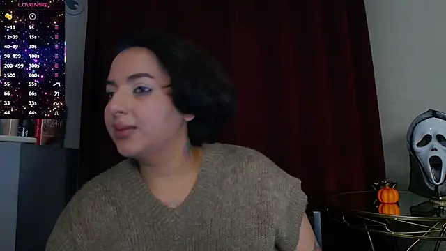 Snapshot of BustyAllyy chatting on October 28, 2025, 6:29 pm BustyAllyy online show from October 28, 2025, 6:29 pm