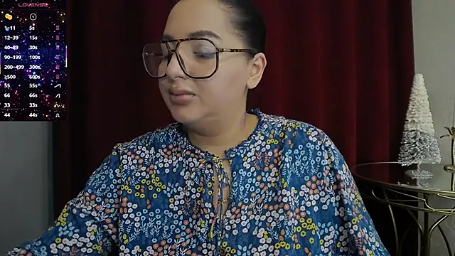 Snapshot of BustyAllyy chatting on November 29, 2025, 7:03 pm BustyAllyy online show from November 29, 2025, 7:03 pm