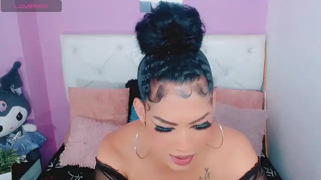 Amanda bigx online show from December 2, 2025, 3:52 am