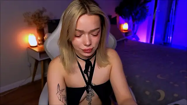 Lily Yin online show from January 17, 2026, 5:33 am