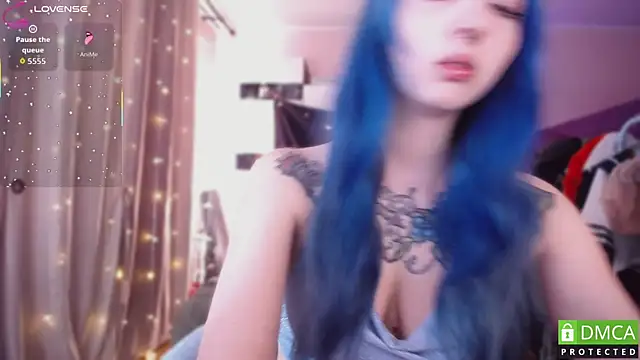 Snapshot of JustMeowGirl chatting on January 11, 2026, 5:14 am JustMeowGirl online show from January 11, 2026, 5:14 am