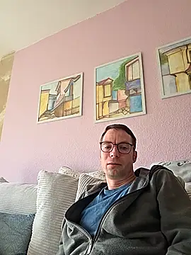 Snapshot of Schnubby1 chatting on February 26, 2026, 12:49 pm Schnubby1 online show from February 26, 2026, 12:49 pm