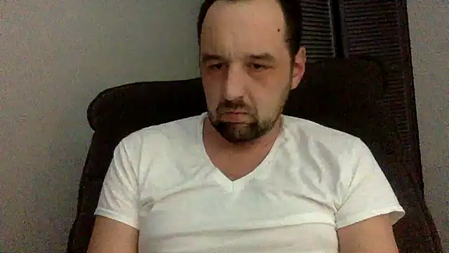Snapshot of Kink_Master_Daddy chatting on May 5, 2026, 2:36 am Kink Master Daddy online show from May 5, 2026, 2:36 am