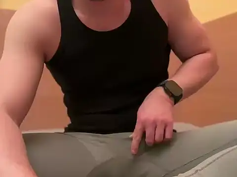 Snapshot of etat_onn chatting on October 4, 2025, 11:17 pm etat onn online show from October 4, 2025, 11:17 pm