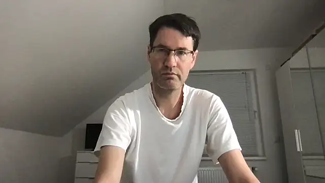 zxzx cam1 online show from January 19, 2025, 3:53 pm