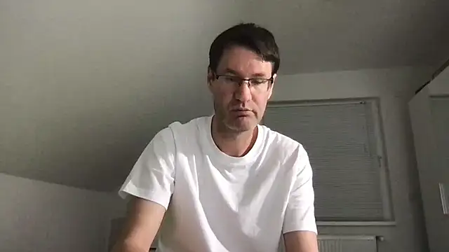 zxzx cam1 online show from February 16, 2025, 10:55 pm