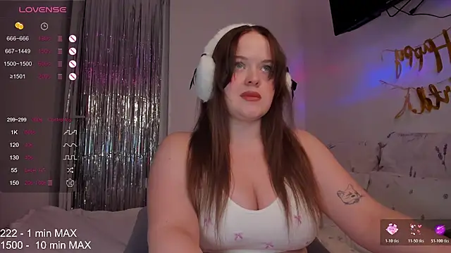 HANNA MONTANAS online show from December 3, 2025, 5:56 pm