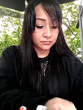 Snapshot of alondraabrown chatting on January 9, 2026, 9:44 pm alondraabrown online show from January 9, 2026, 9:44 pm