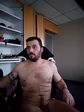 Snapshot of Dario40filip chatting on March 3, 2026, 5:09 pm Dario40filip online show from March 3, 2026, 5:09 pm