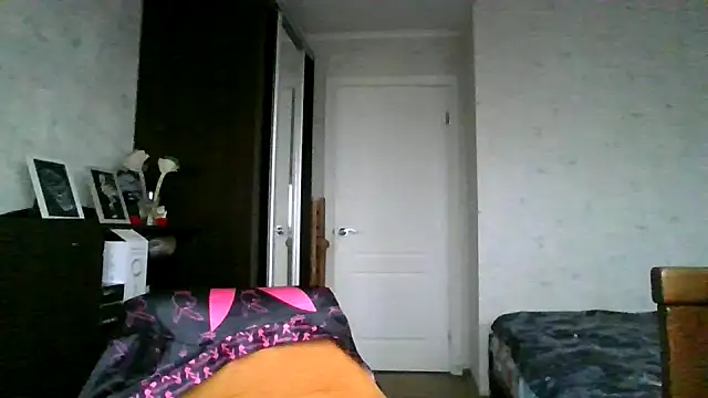 Snapshot of AngelinaLove28 chatting on November 21, 2025, 6:56 am AngelinaLove28 online show from November 21, 2025, 6:56 am