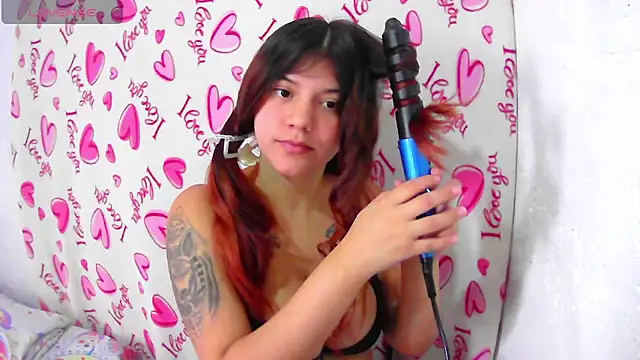 lynieh- online show from September 14, 2025, 5:35 pm