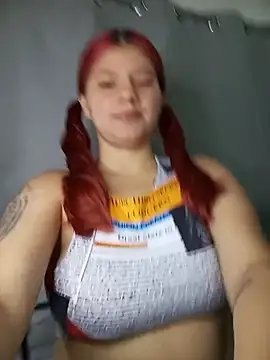 Snapshot of lynieh- chatting on July 2, 2026, 4:51 am lynieh- online show from July 2, 2026, 4:51 am