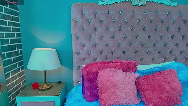 Snapshot of AdelaineBest chatting on September 14, 2025, 3:07 am AdelaineBest online show from September 14, 2025, 3:07 am
