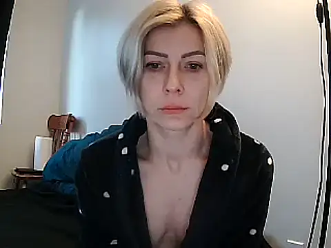 anechka1 online show from December 19, 2024, 12:45 pm