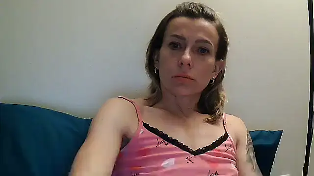anechka1 online show from June 27, 2026, 2:28 am