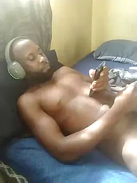 Snapshot of Stallion100 chatting on January 27, 2025, 7:45 am Stallion100 online show from January 27, 2025, 7:45 am