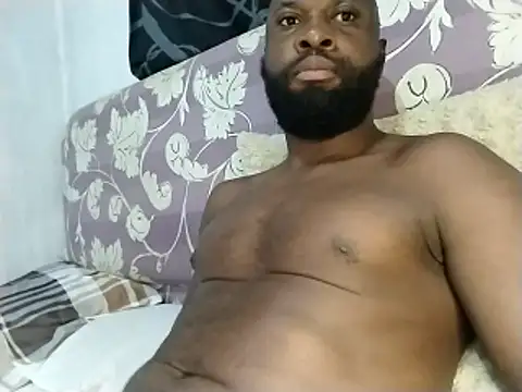 Snapshot of Stallion100 chatting on February 17, 2026, 10:29 pm Stallion100 online show from February 17, 2026, 10:29 pm