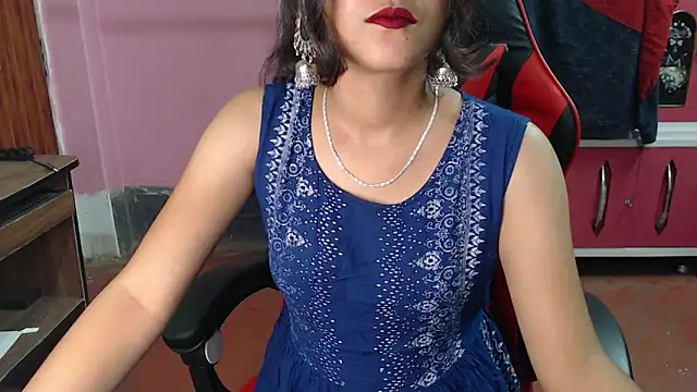 Snapshot of Angel_Alison_ chatting on February 13, 2025, 5:33 pm Angel Alison  online show from February 13, 2025, 5:33 pm