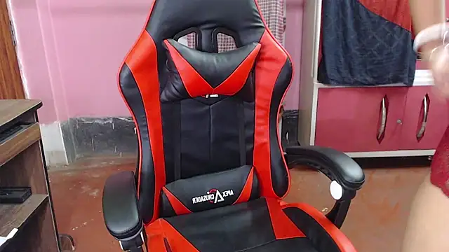 Snapshot of Angel_Alison_ chatting on March 17, 2025, 10:19 pm Angel Alison  online show from March 17, 2025, 10:19 pm