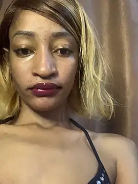 Snapshot of GoddessVee chatting on January 5, 2025, 1:45 am GoddessVee online show from January 5, 2025, 1:45 am