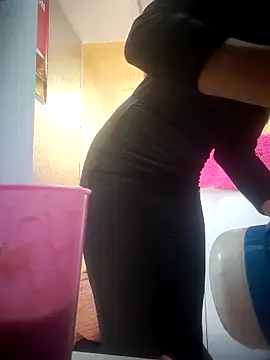 Snapshot of GoddessVee chatting on October 9, 2025, 7:42 am GoddessVee online show from October 9, 2025, 7:42 am