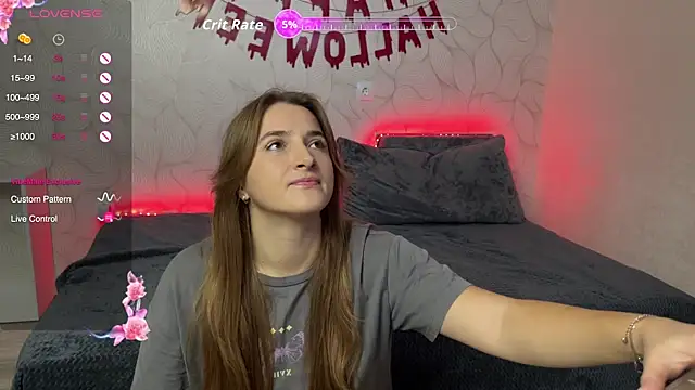 Vibe to night online show from October 24, 2025, 8:13 am