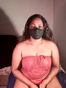 Snapshot of Kim_kardashia1 chatting on January 16, 2025, 2:41 am Kim kardashia1 online show from January 16, 2025, 2:41 am