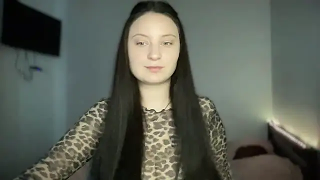 Snapshot of LocaAlis chatting on October 12, 2025, 11:00 am LocaAlis online show from October 12, 2025, 11:00 am