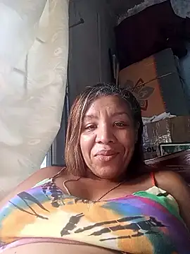 Snapshot of Surreyaa chatting on September 14, 2025, 9:15 pm Surreyaa online show from September 14, 2025, 9:15 pm