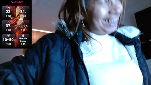 CaroMasha online show from March 24, 2026, 8:31 pm