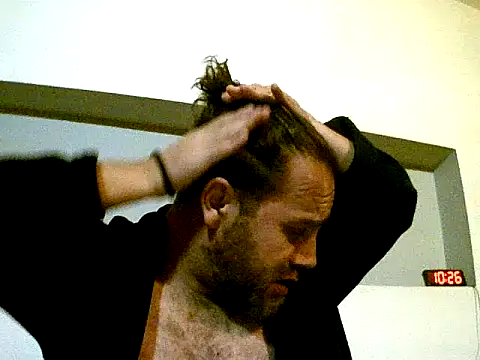 pollarikaaa online show from November 8, 2025, 4:27 am