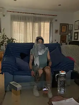 Kamaleonix online show from April 5, 2026, 1:29 pm