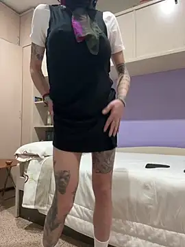 Kamaleonix online show from April 1, 2026, 8:39 pm