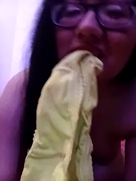 Snapshot of ladygmusic chatting on February 22, 2026, 5:32 am ladygmusic online show from February 22, 2026, 5:32 am